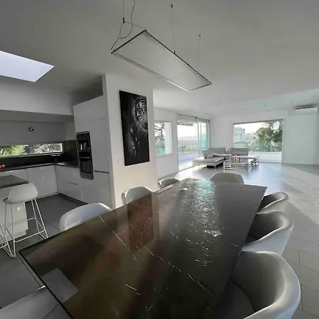 Margaritta 4km Cannes Centre Et Plages *