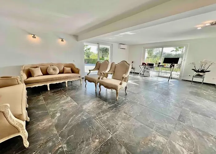 Margaritta 4km Cannes Centre Et Plages וילה